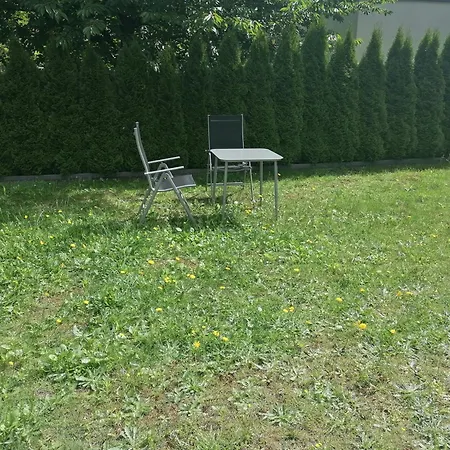 Hubsches Und Ruhiges Mit Beheiztem Pool *